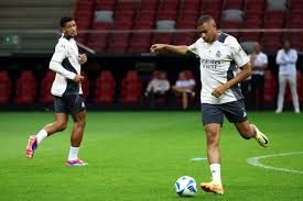 在经历了漫 在经历了漫