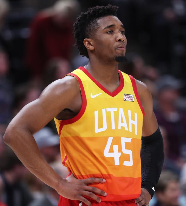 但他近期却 但他近期却