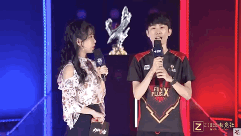 的佩古拉就 的佩古拉就