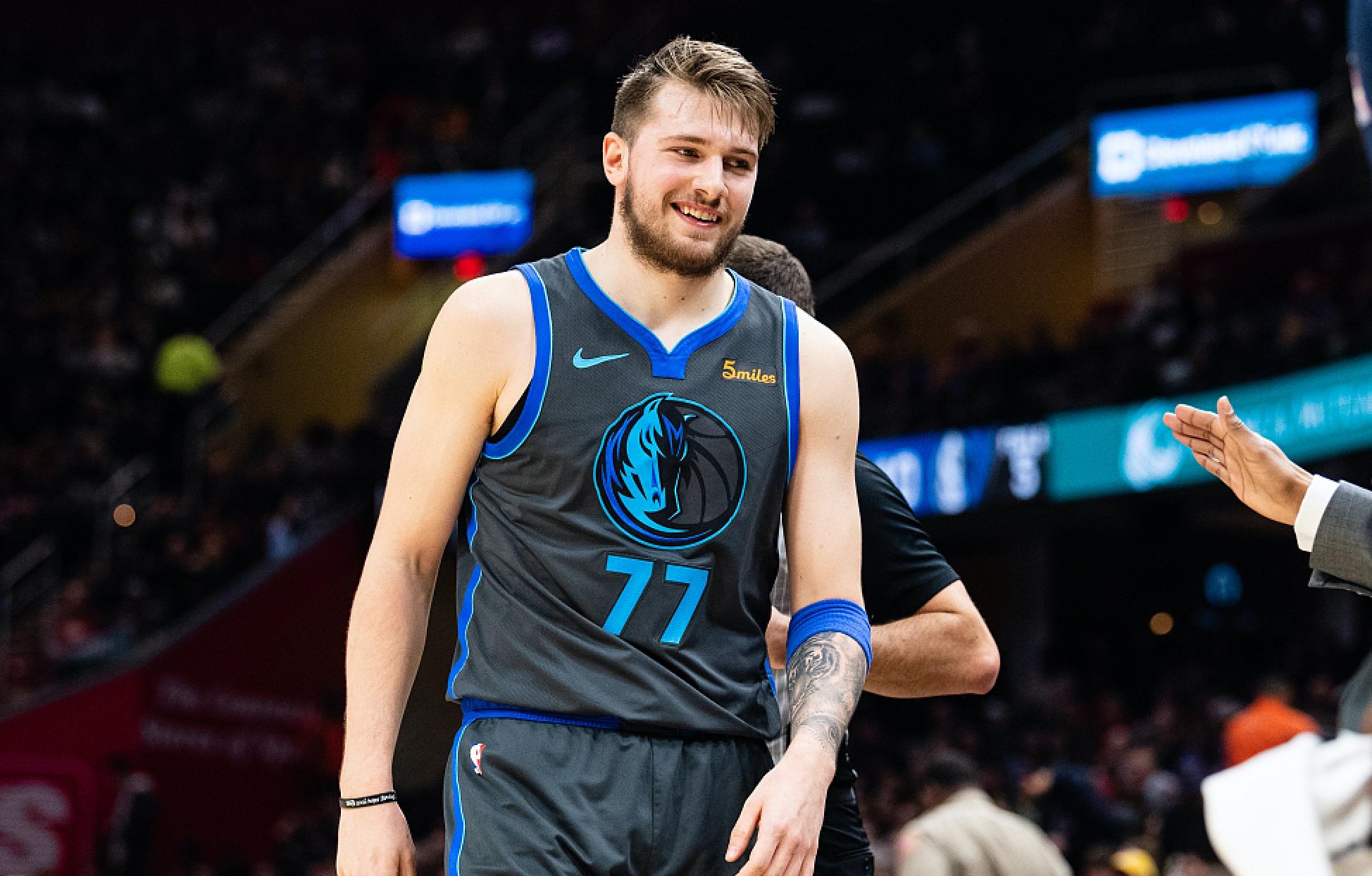 球星迪马利 球星迪马利