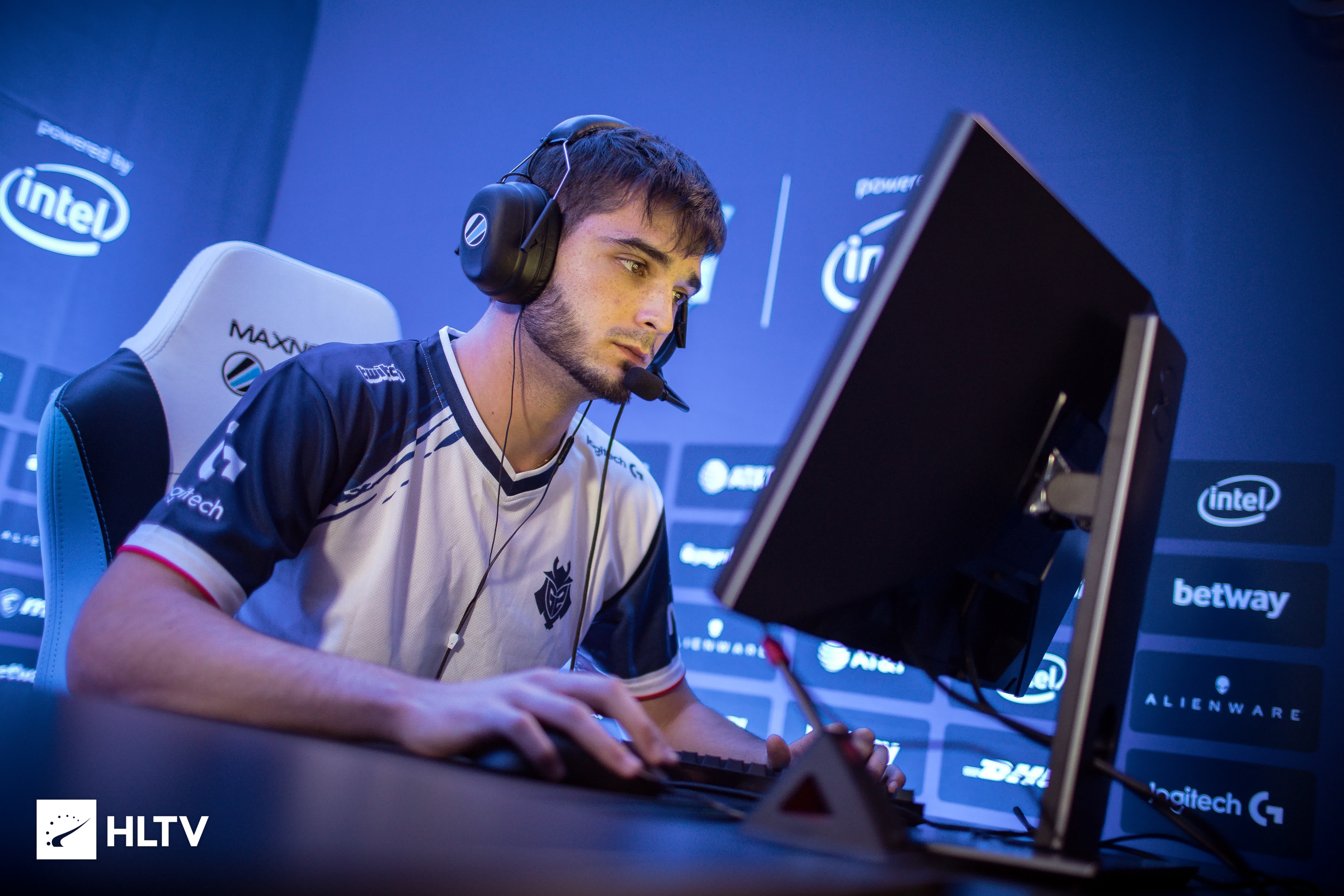 中往往是双 中往往是双