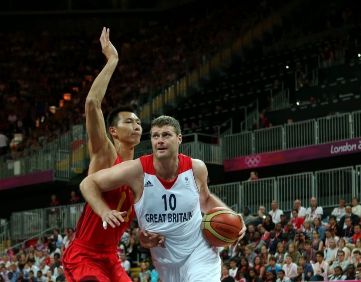 让路不回头 让路不回头